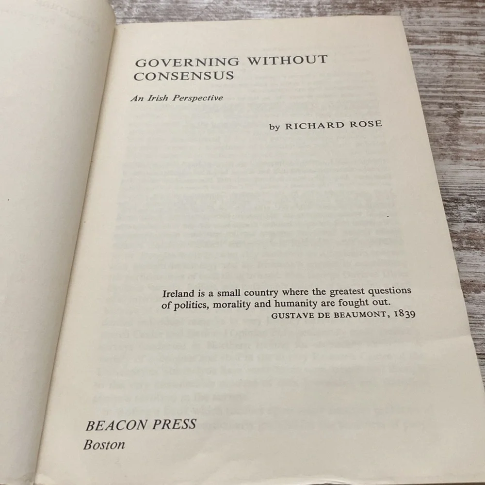 Governing Without Consensus An Irish Perspective by Richard Rose Paperback 1971